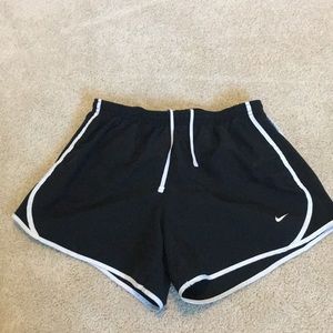 Nike Girls Tempo Shorts